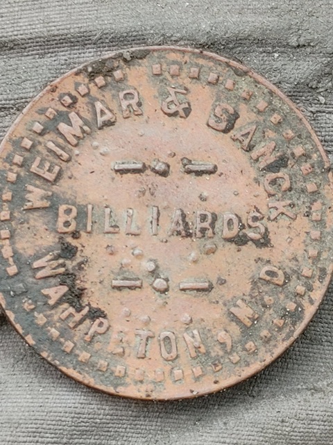 BilliardsTokenReverse.jpg