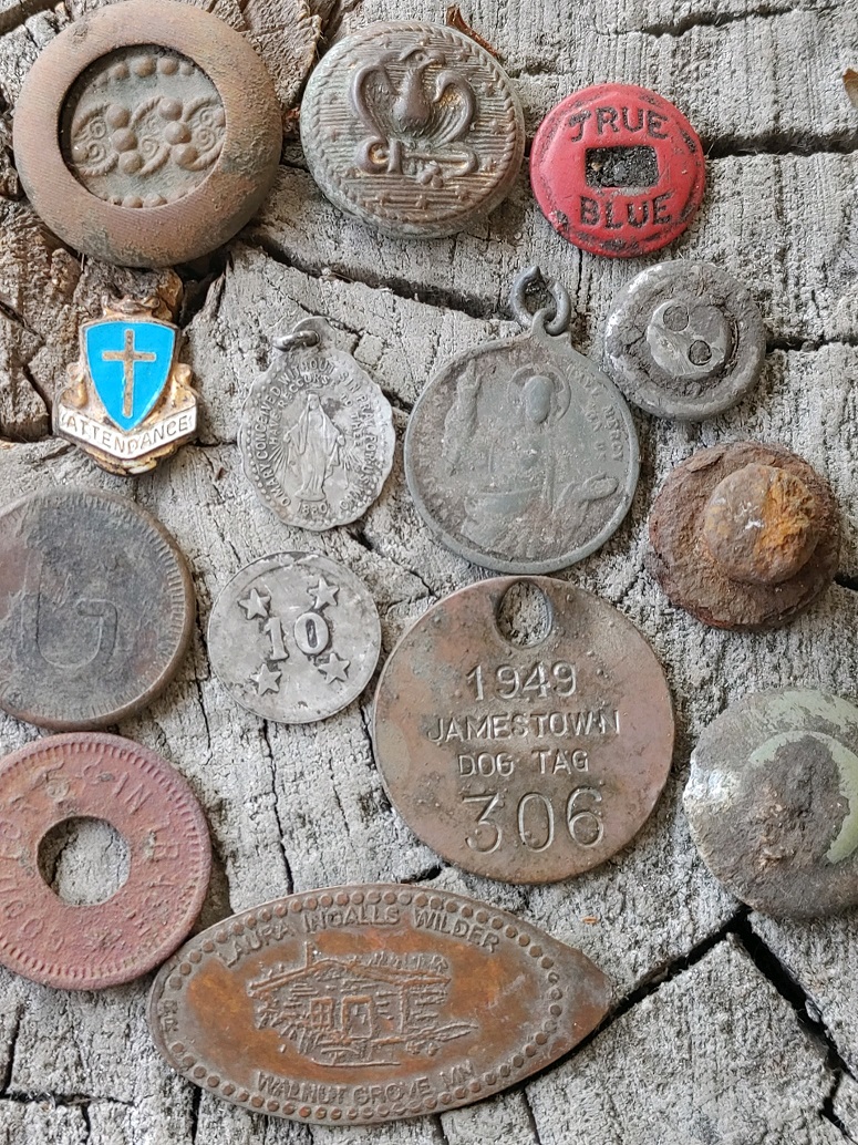ButtonsAndTags.jpg