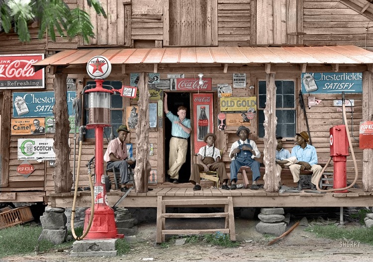 grocery store 1941.jpg