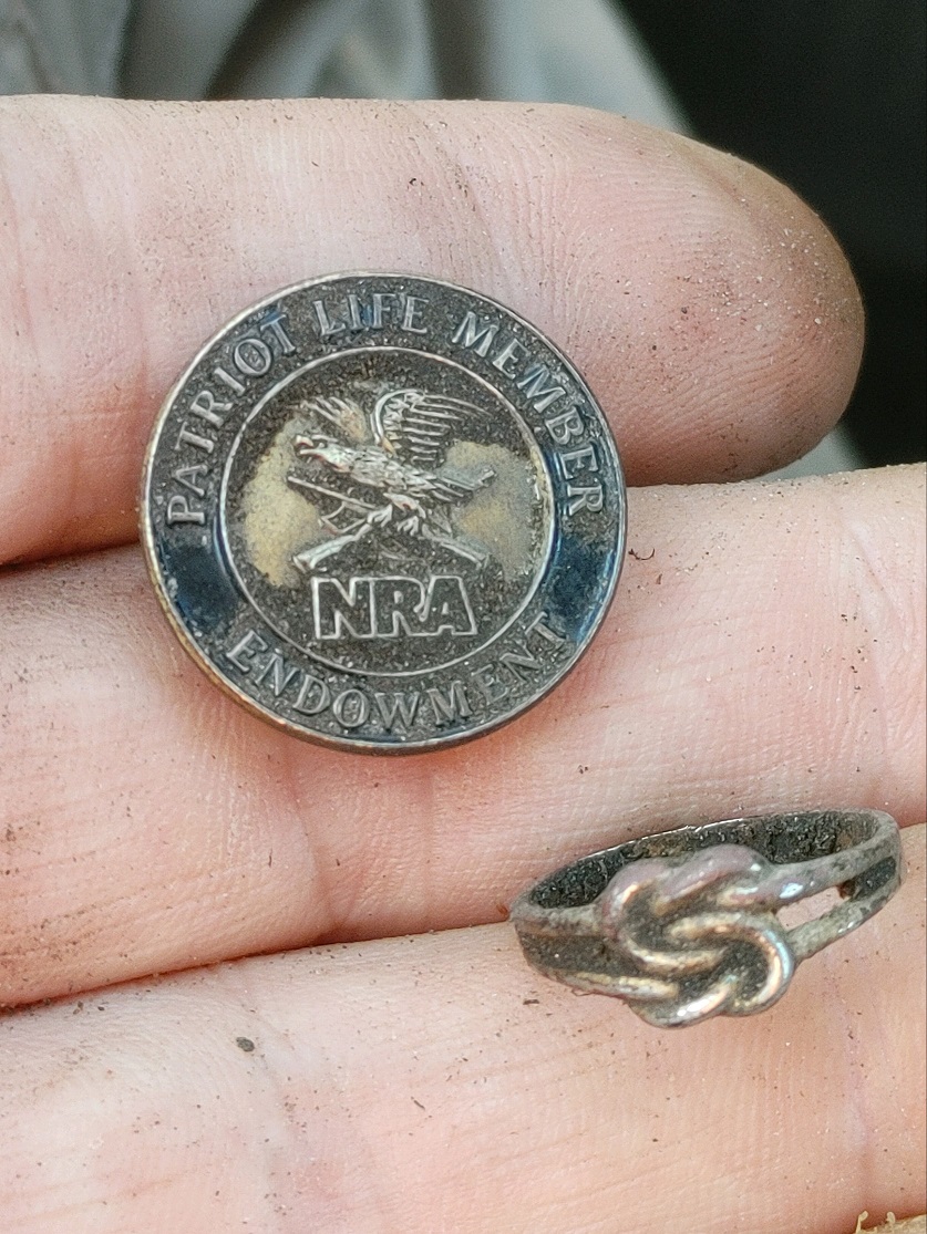 NRAPin.jpg