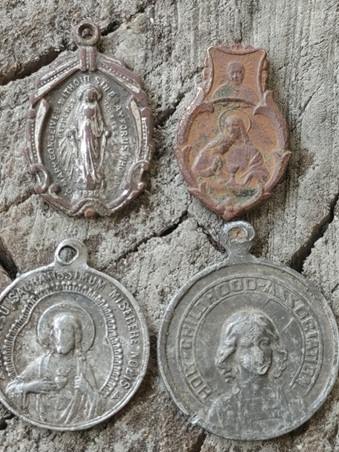 ReligiousMedals.jpg