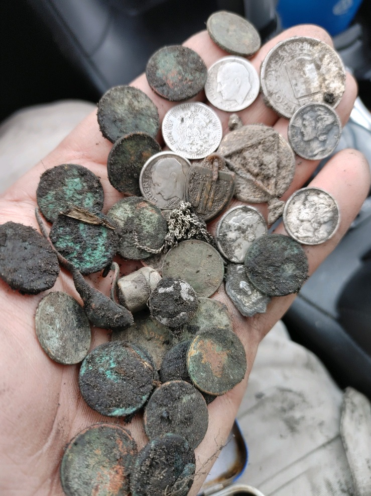 SaturdayFinds.jpg