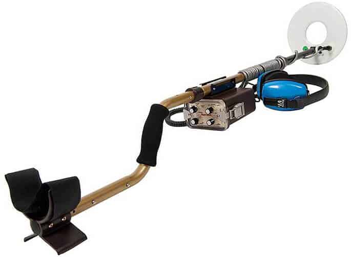 Tesoro-sand-shark-metal-detector.jpg
