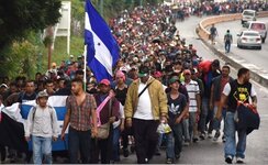 Honduran_caravan.jpg