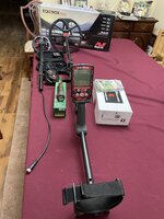 Equinox 800 Like New with extras.